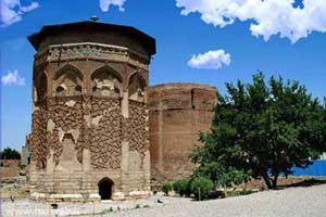 گردشگری ایران؛مراغه شهری به قدمت دایناسورها (تصاویر) گردشگری ایران؛مراغه شهری به قدمت دایناسورها (تصاویر)