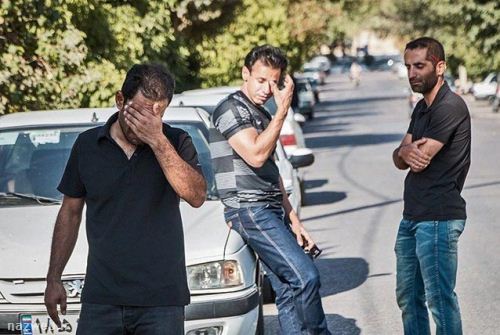 چهره های گریان منزل گلبارنژاد / تصاویر