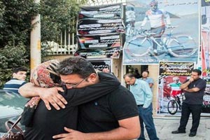 چهره های گریان منزل گلبارنژاد / تصاویر چهره های گریان منزل گلبارنژاد / تصاویر