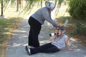 عکس های عجیب ترین انسان ها با کارهای خنده دار (1)
