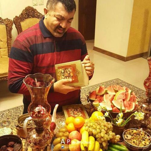 عکس های داغ و دیدنی بازیگران در شب یلدا (1)