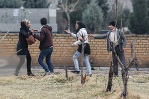تصاویر تکان دهنده زنده در گورهای بهشت زهرا تصاویر تکان دهنده زنده در گورهای بهشت زهرا