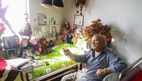 گفتگوی جنجالی با پیرمرد میلیاردر مشهور تلگرامی و دخترش