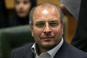 محمد باقر قالیباف شهردار تهران در آرایشگاه زنانه ! عکس