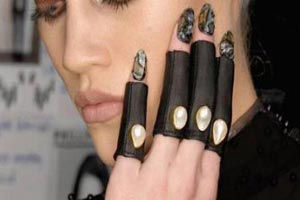 طراحی دیدنی و مانیکور ناخن به مدت 300 ساعت ! تصاویر wooooow