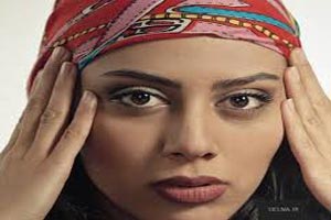 چهره مردانه مونا فرجاد با ریش و سبیل ! عکس
