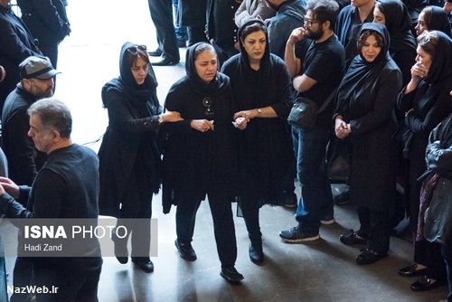 تصاویر مراسم تشییع پیکر عارف لرستانی با حضور تمامی هنرمندان
