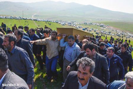 فیلم و تصاویر مراسم خاکسپاری عارف لرستانی