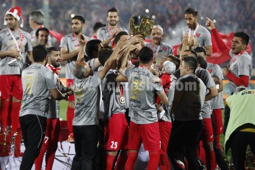 پرسپولیس با اقدام تکان دهنده در برابر پسر هادی نوروزی (تصاویر)