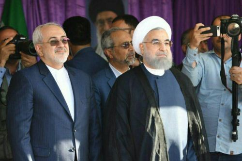 حاشیه های عجیب حضور روحانی در اصفهان (تصاویر)
