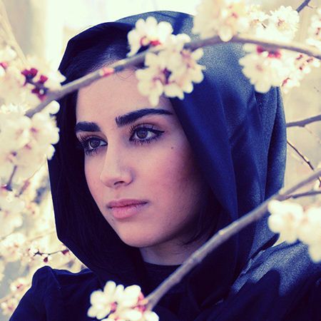 عکس های داغ مراسم عقد و لباس عروس هانیه غلامی