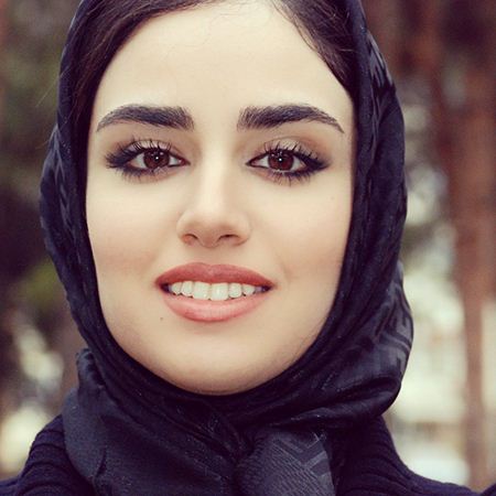 عکس های داغ مراسم عقد و لباس عروس هانیه غلامی