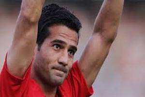 اقدام جنجالی مسعود شجاعی بعد اخراج شدن از بازی (عکس)