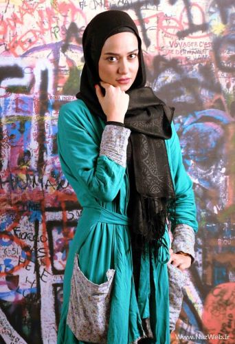 عکس هایی که پریناز ایزدیار را ممنوع التصویر کرد