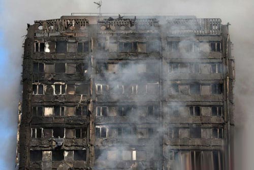 تصاویر تاثر برانگیز بقایای به جا مانده برج گرنفل لندن