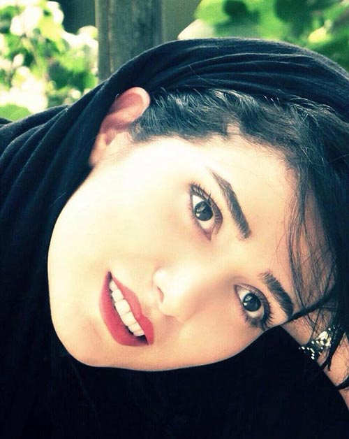 مدل شلوار جنجالی مینا وحید سوژه شد (تصاویر)