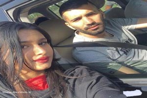 سلفی جلف دختران پرسپولیسی با بازیکنان پرسپولیس (تصاویر) سلفی جلف دختران پرسپولیسی با بازیکنان پرسپولیس (تصاویر)