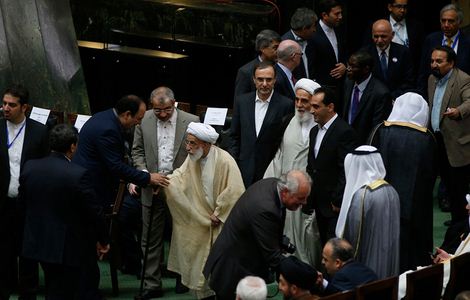 تصاویر داغ و دیدنی حاشیه های مراسم تحلیف حسن روحانی