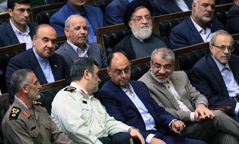 تصاویر داغ و دیدنی حاشیه های مراسم تحلیف حسن روحانی
