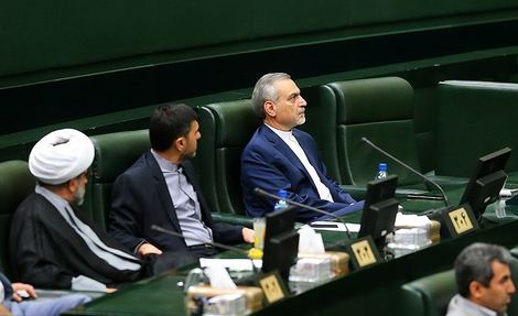 تصاویر داغ و دیدنی حاشیه های مراسم تحلیف حسن روحانی