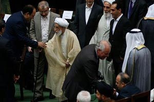 تصاویر داغ و دیدنی حاشیه های مراسم تحلیف حسن روحانی