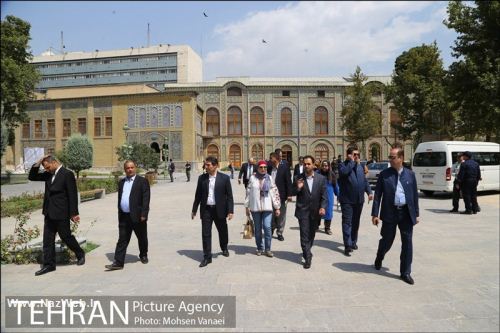 تیپ و مدل لباس گشت و گذار خانم شهردار در تهران (تصاویر)