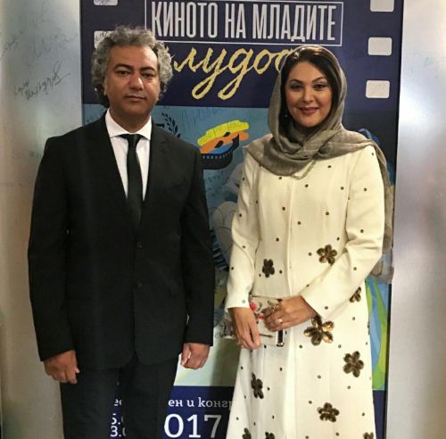 مدل مانتو و حجاب جالب لاله اسکندری در جشنواره بلغارستان