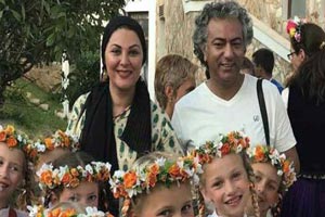 مدل مانتو و حجاب جالب لاله اسکندری در جشنواره بلغارستان مدل مانتو و حجاب جالب لاله اسکندری در جشنواره بلغارستان