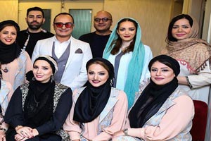 تیپ و استایل عجیب بهنوش طباطبایی در کنسرت شبانه