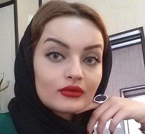 عکس های داغ مدل لباس نیلوفر پارسا در اکران خصوصی