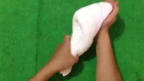تزئین تصویری حوله به شکل کوسه برای سیسمونی + فیلم