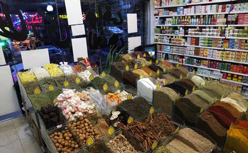معرفی شغل عطاری و درآمد در بازار ایران + آموزش شروع کار