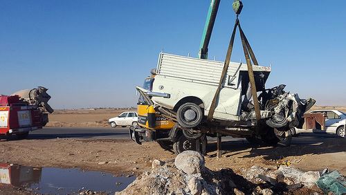 عکس های وحشتناک تصادف یک زوج جوان با مینی بوس