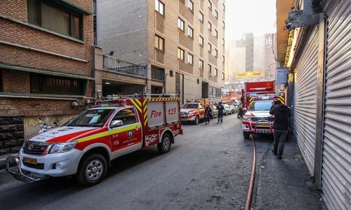 تصاویر و جزئیات آتش سوزی مهیب ولیعصر تهران