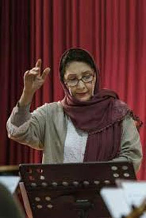 عکس های داغ اولین و تنها رهبر ارکستر زن در ایران/ نزهت امیری