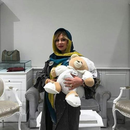 اندام و استایل نیوشا ضیغمی در آخرین روزهای بارداری