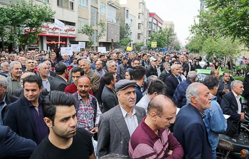 عکس های تظاهرات مردمی روز کارگر در خیابان های تهران