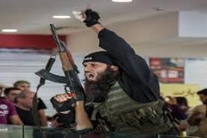فیلم گروه داعش حاتمی کیا در پاساژ تهران مردم را وحشت زده کرد فیلم گروه داعش حاتمی کیا در پاساژ تهران مردم را وحشت زده کرد