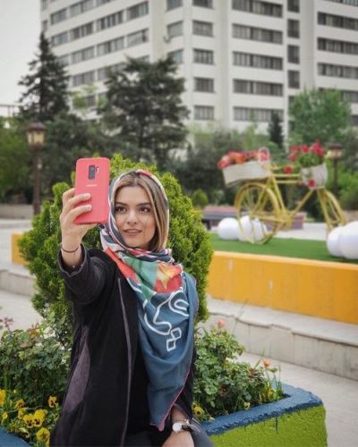 عکس و بیوگرافی دنیا مدنی دختر زیبای رویا تیموریان از همسر اول