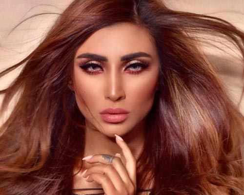 الهام عرب مدل و مانکن این عکسش را به بازیکنان تیم ملی تقدیم کرد!