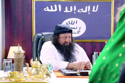 چهره دیدنی محمدرضا شریفی نیا با دختر شیطان + عکس