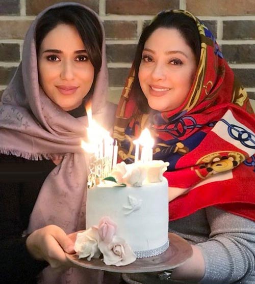 عکس های خانم بازیگران معروف در جشن تولد سالن زیبایی !!