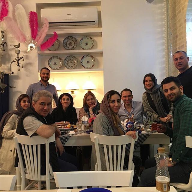 مدگردی و کافه استوری دیدنی فریبا نادری ستاره ایران