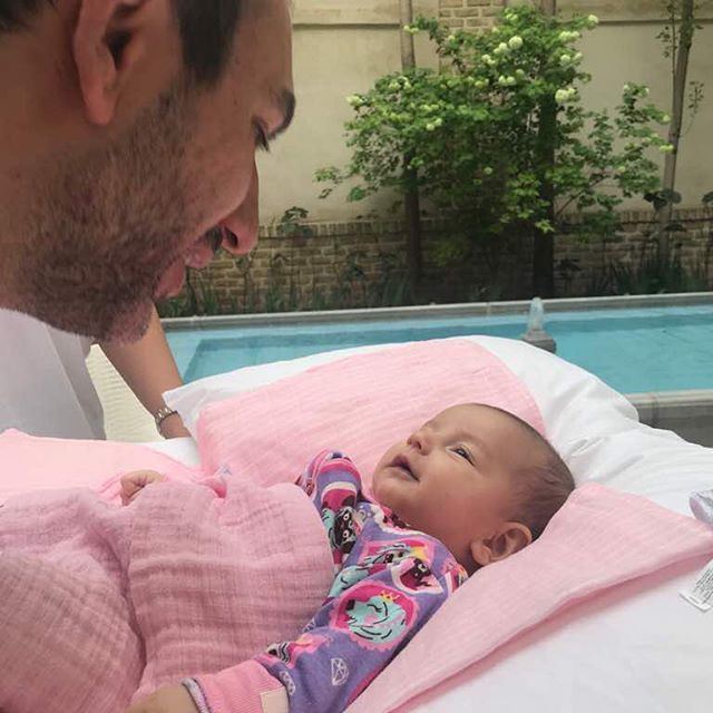 مدگردی و کافه استوری دیدنی فریبا نادری ستاره ایران