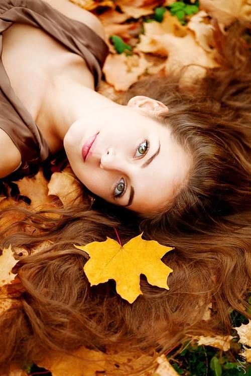 زیباترین ژست های پروفایل دخترانه پسرانه برای عکس های پاییزی | پیشواز پاییز