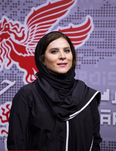 استایل بازیگران در اکران عرق سرد | از تیپ دولتشاهی تا رنگ موی باران کوثری