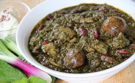 سبزهای ویژه خورش قورمه سبزی مجلسی + دستور تهیه و تزئین