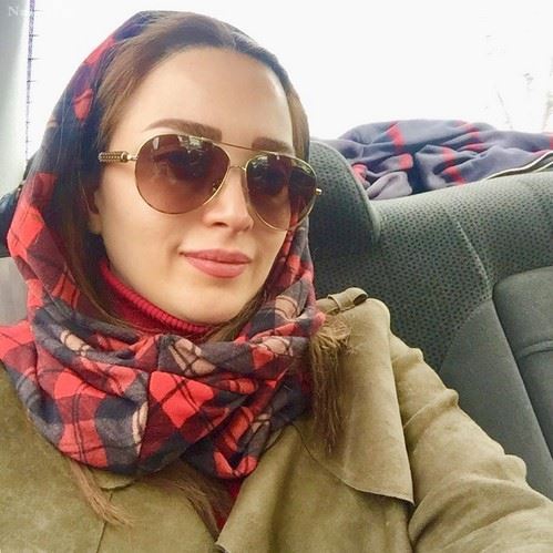 عاشقانه ترین استوری دلتنگی یار خانمهای بازیگر و چهره های مشهور 138