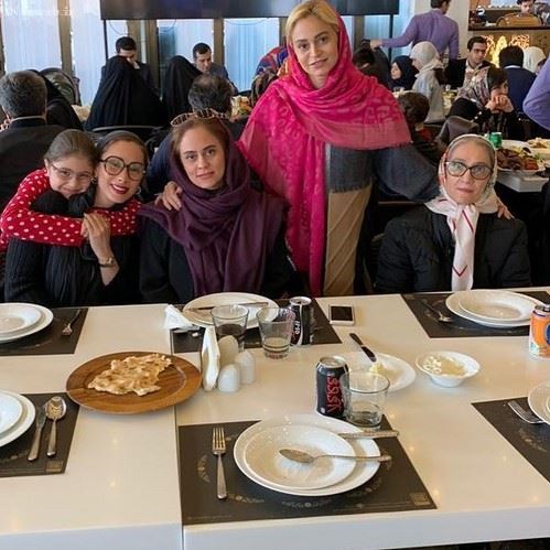 عاشقانه ترین استوری دلتنگی یار خانمهای بازیگر و چهره های مشهور 138