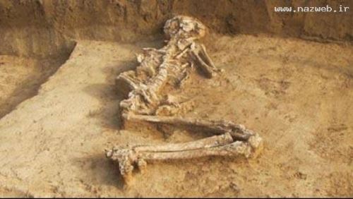 تصویر حیرت انگیز زن 25 ساله باردار با گور 3700 ساله!